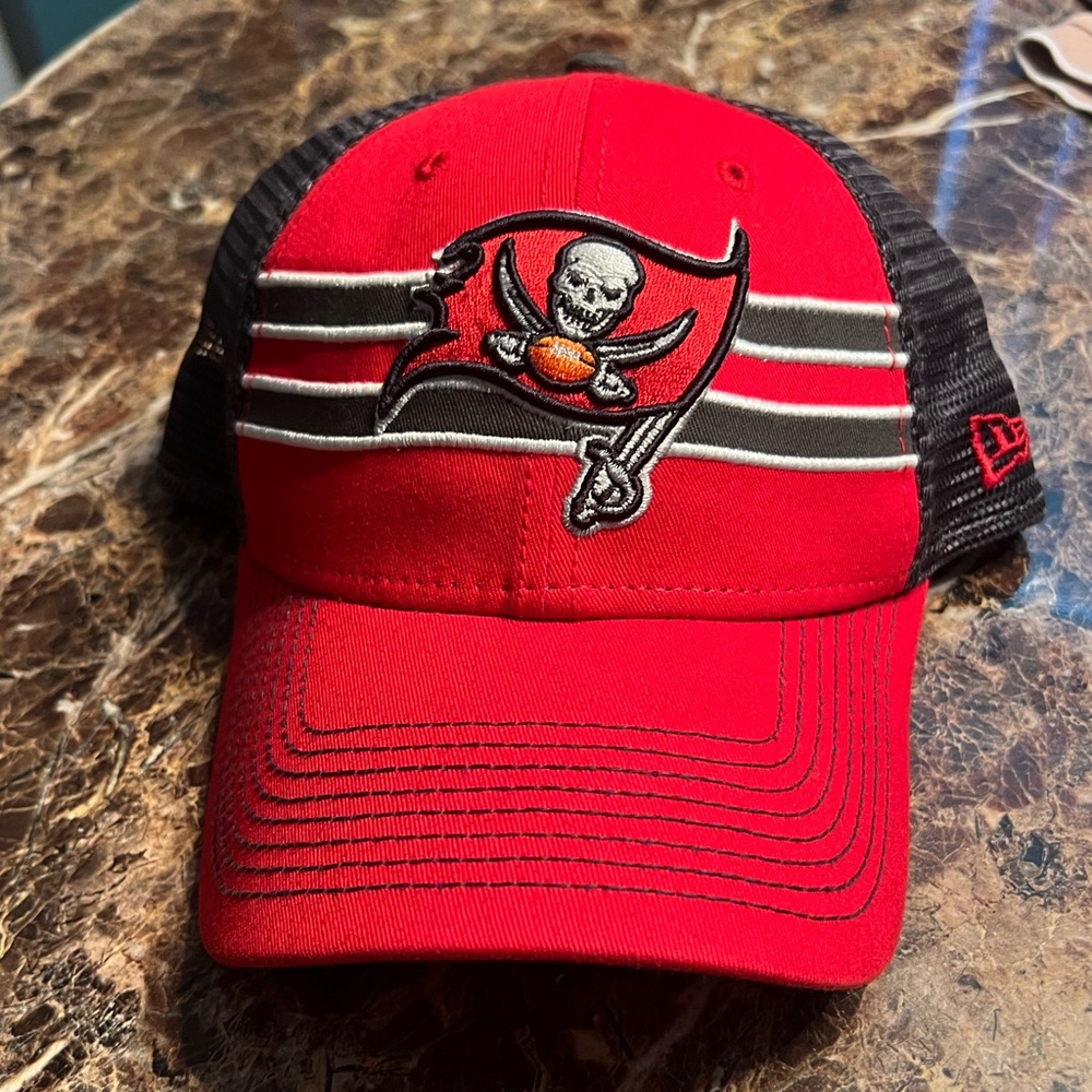 Tampa Bay Buccaneers New Era 9Forty Hat.